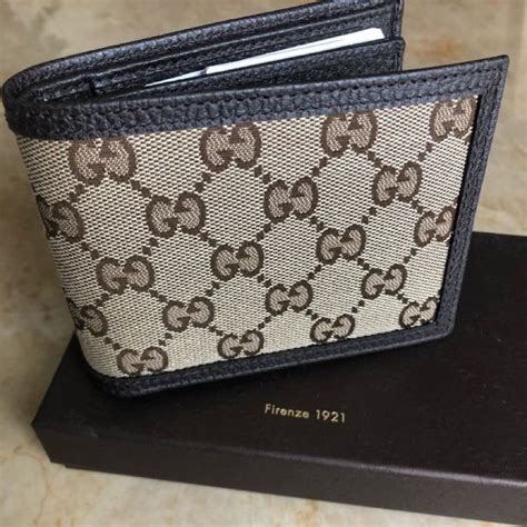 where to buy mens wallet gucci|real gucci men's wallet.